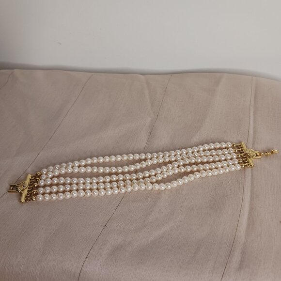 Richelieu Faux Pearl Bracelet - Picture 1 of 10